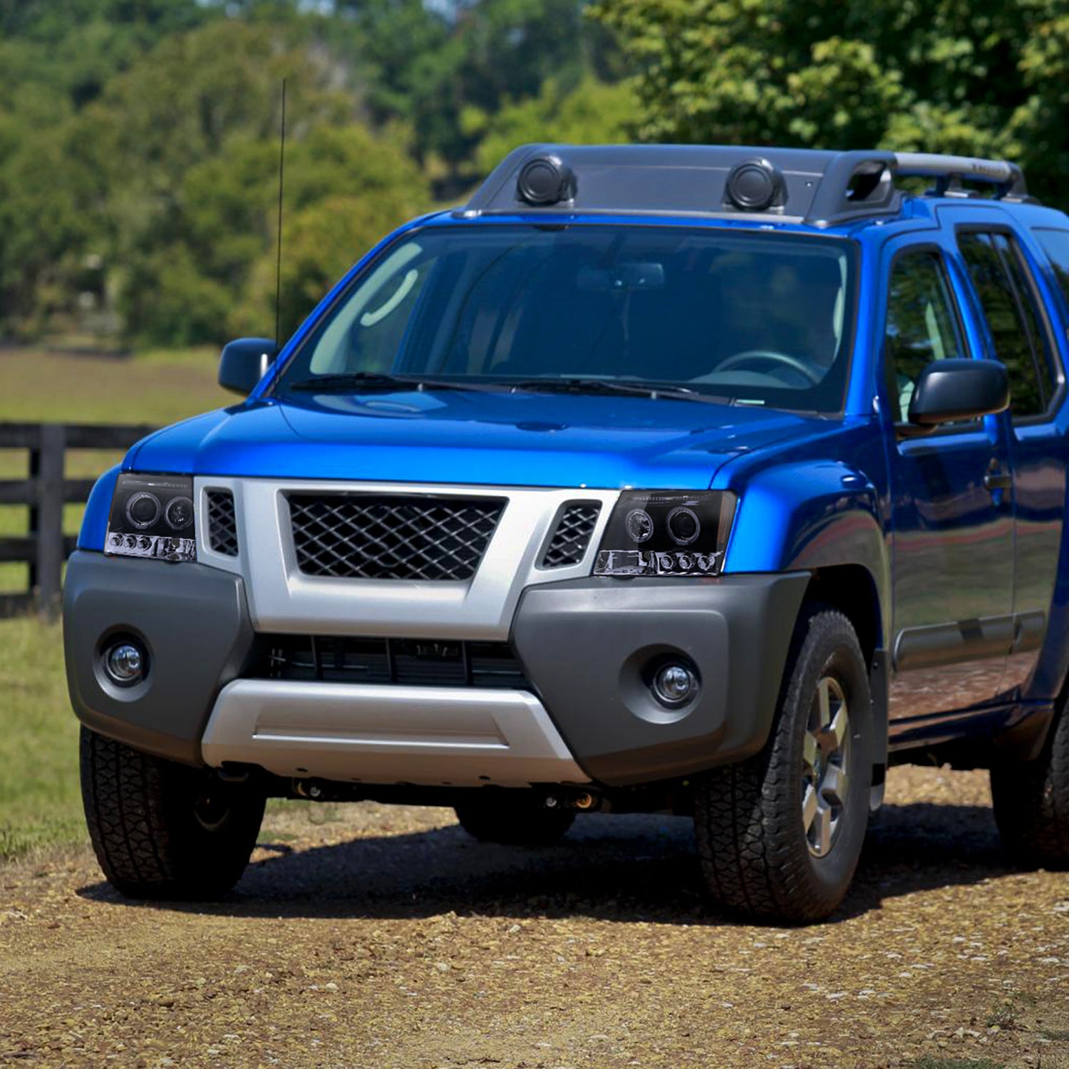 2005-2015 Nissan Xterra Dual Halo Projector Headlights Glossy Black/Smoke Lens