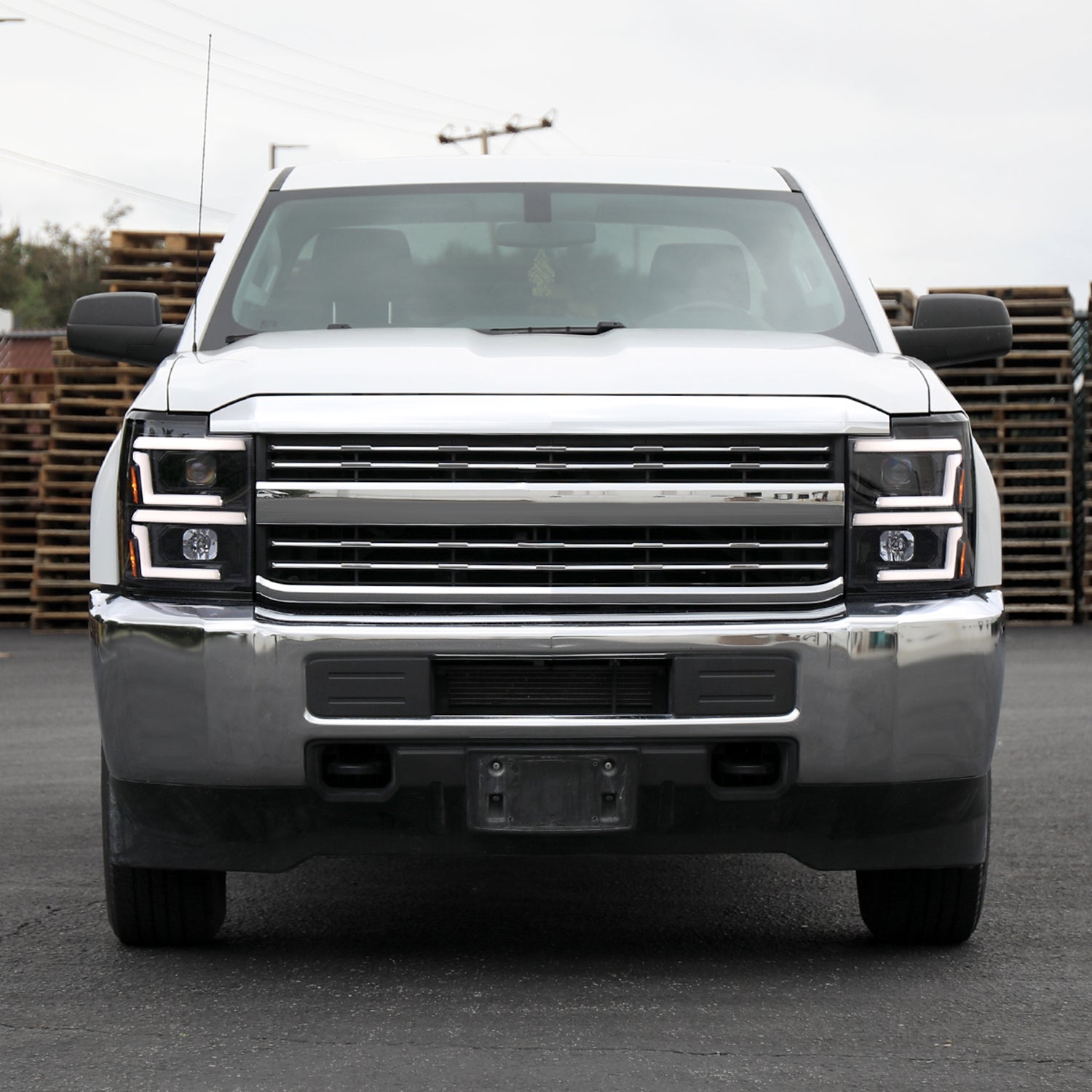 2015-2019 Chevy Silverado 2500HD/3500HD LED Signal Projector Headlights Black