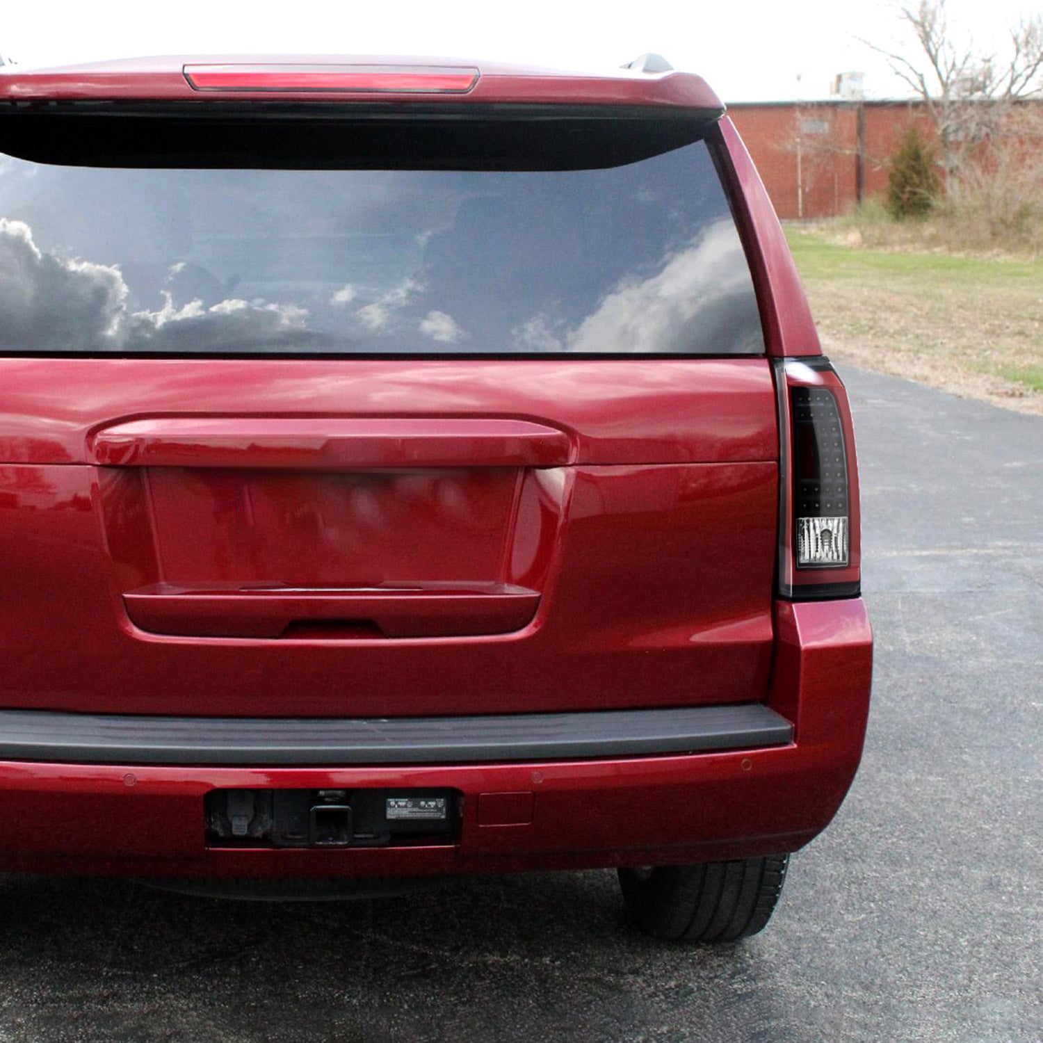 2015-2020 Chevy Tahoe/Suburban LS LT LTZ Premier Red Bar LED Tail Lights Black