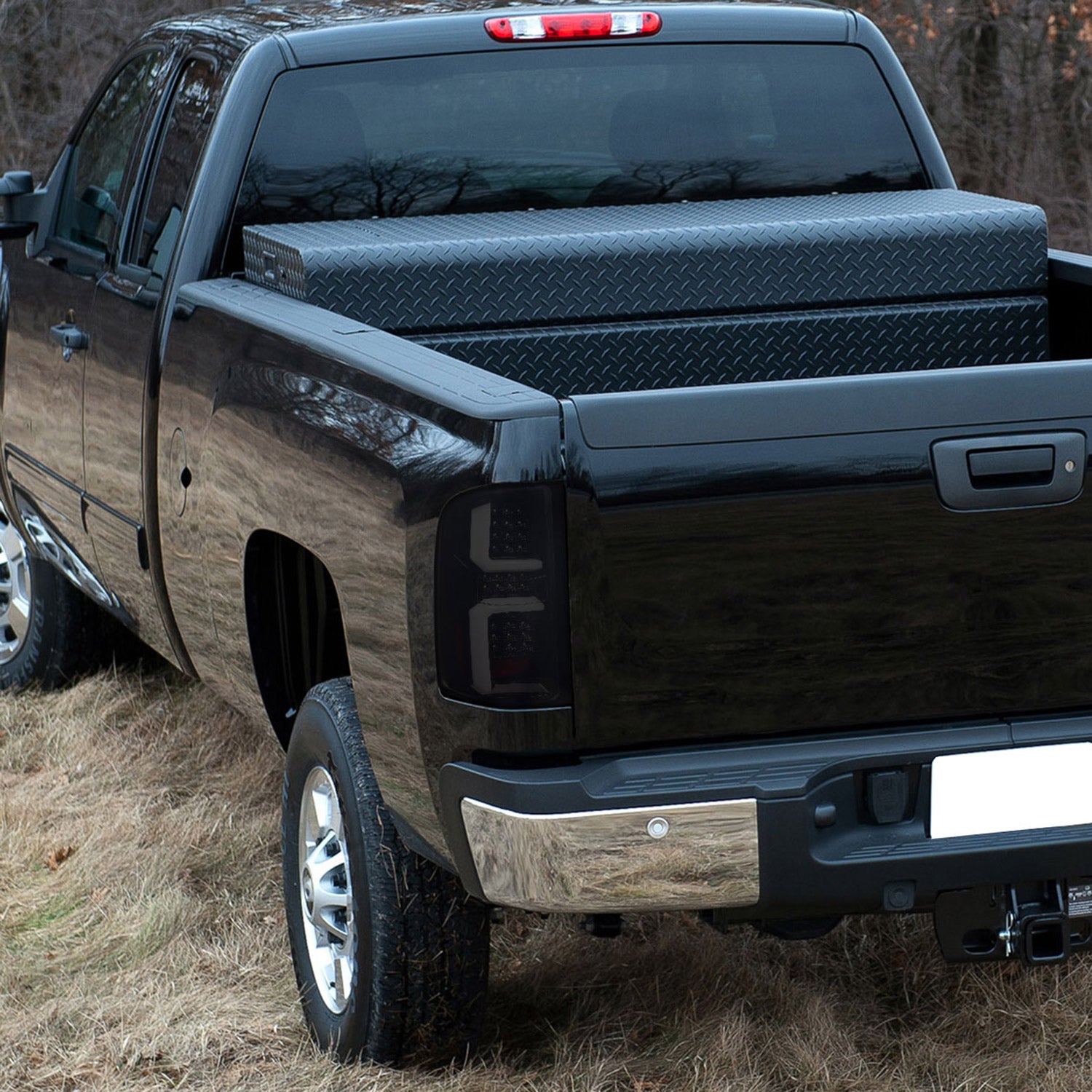 2007-2013 Chevy Silverado 1500 2500HD 3500HD LED Tail Lights White Bar Smoke