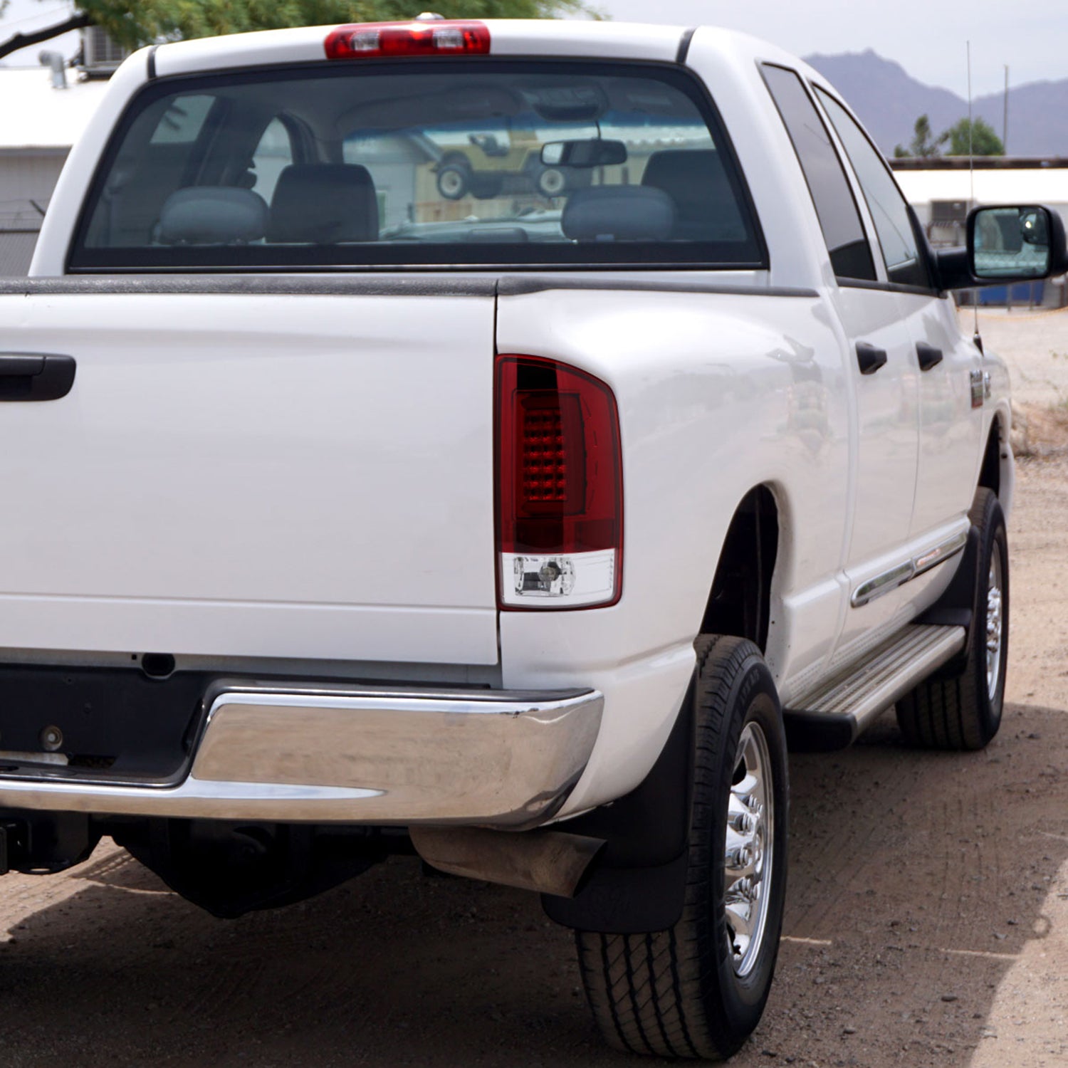 2007-2009 Dodge RAM 1500/2500/3500 LED Tail Lights Chrome/Red Clear Lens