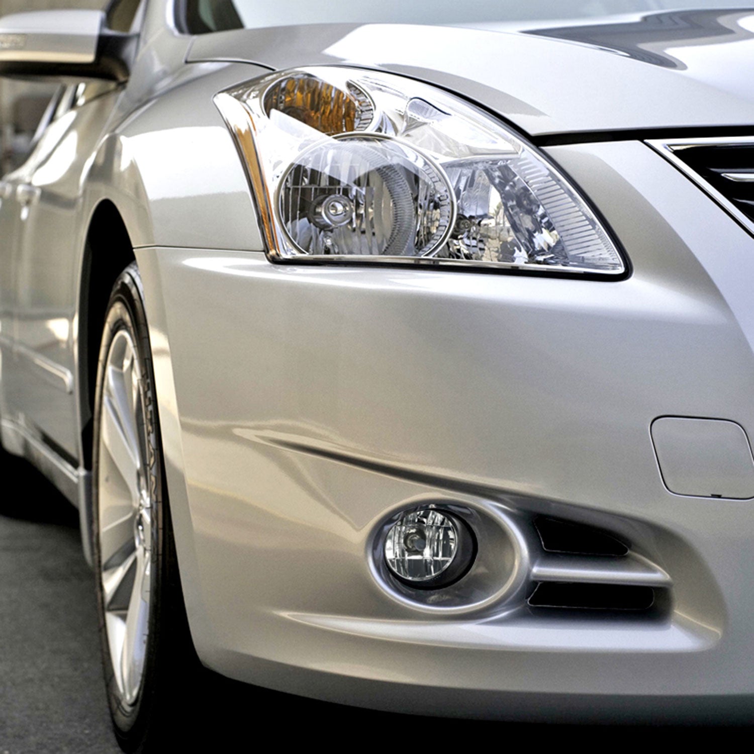 2010-2012 Nissan Altima Sedan H11 Fog Lights Kit Chrome Housing/Clear Lens