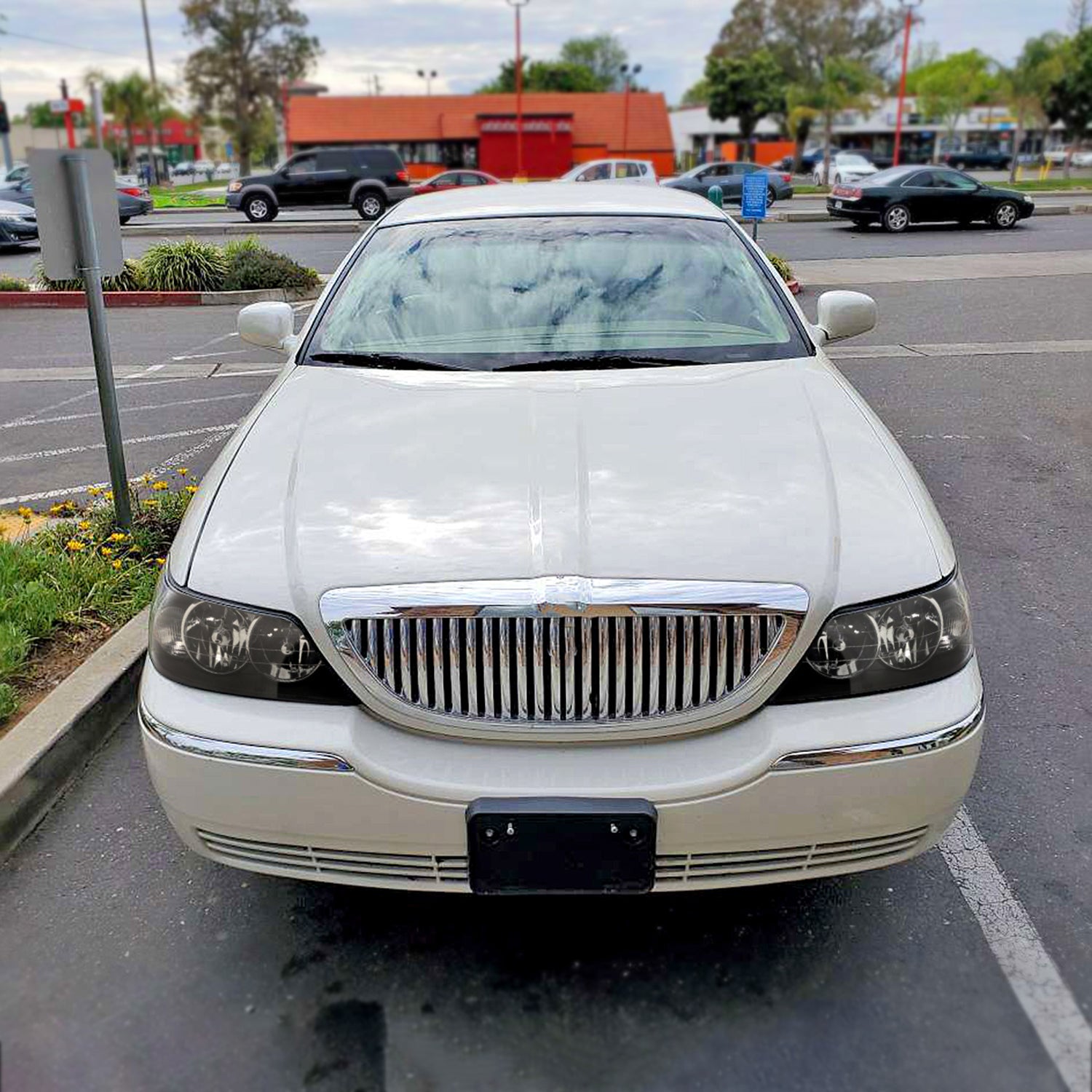 2005-2011 Lincoln Town Car Factory Style Headlights Matte Black/Clear Lens