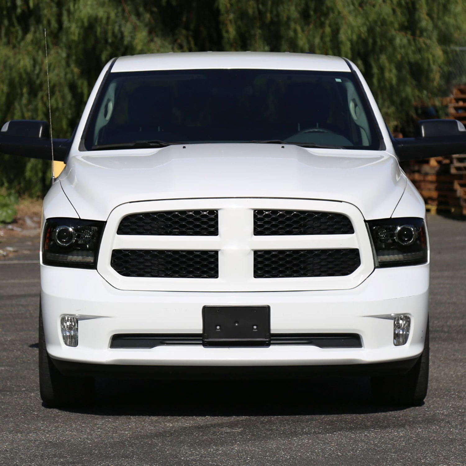 2009-2018 Dodge RAM 1500 / RAM 2500 3500 LED Bar Headlights Smoke