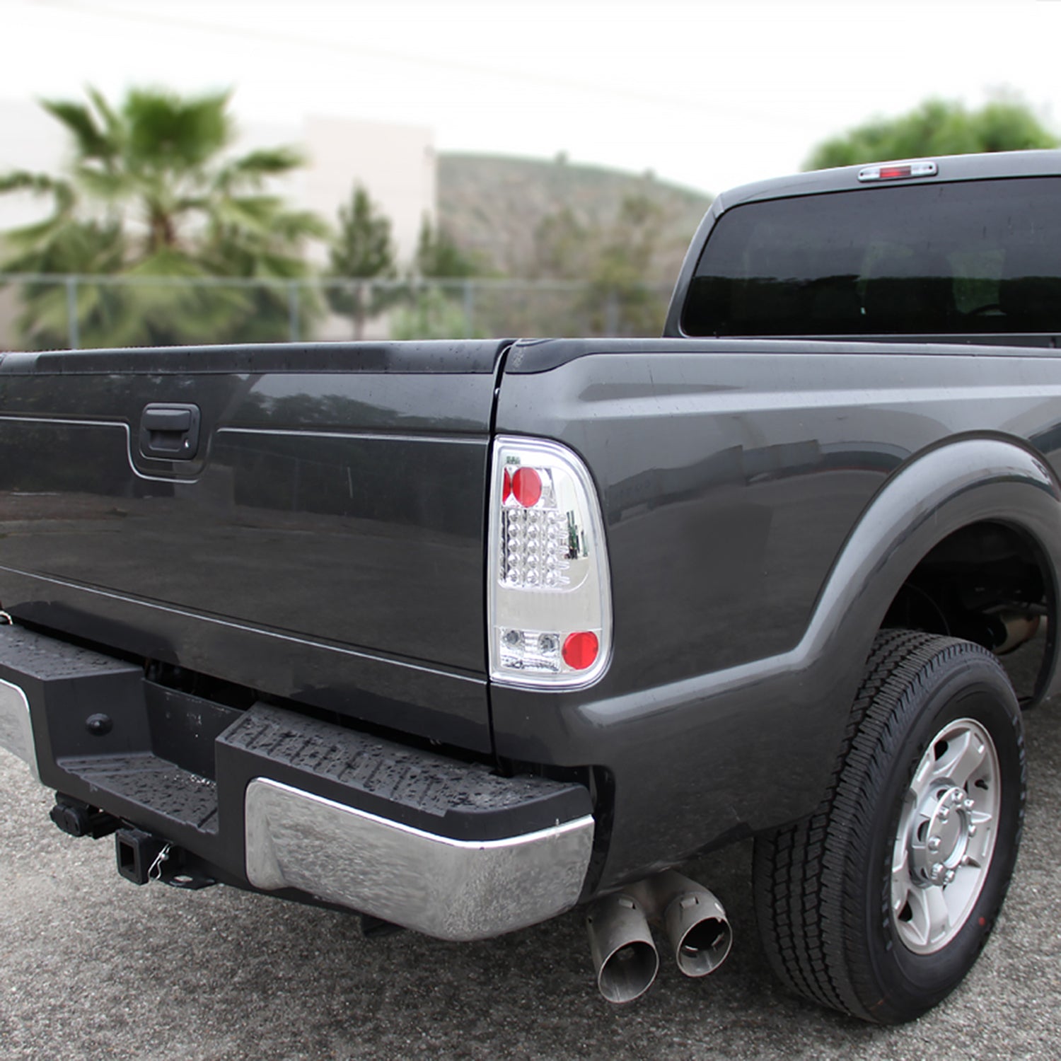 2008-2016 Ford F-250/F-350/F-450/F-550 Super Duty LED Tail Lights Chrome/Clear