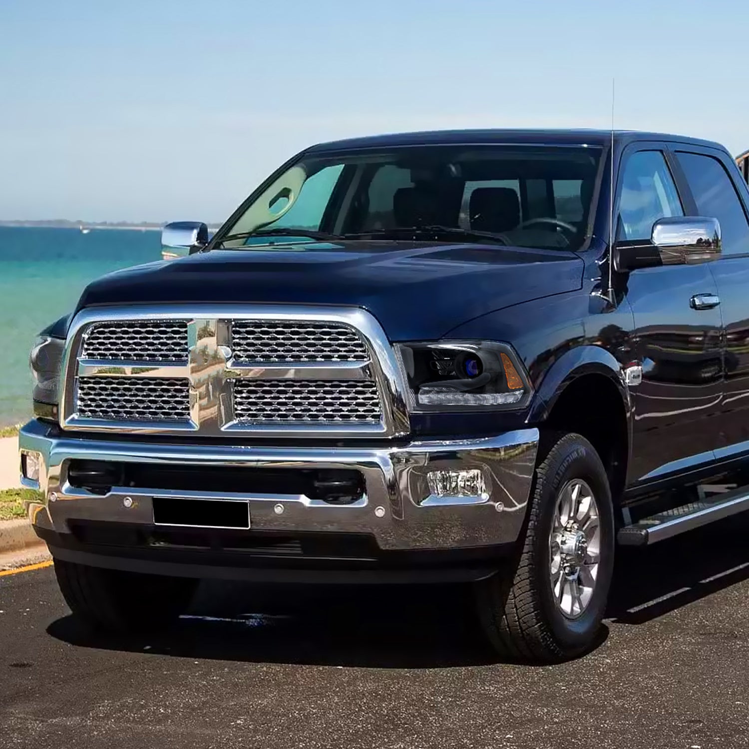 2013-2018 RAM 1500 2500 3500 LED Bar Projector Headlights Matte Black/Clear