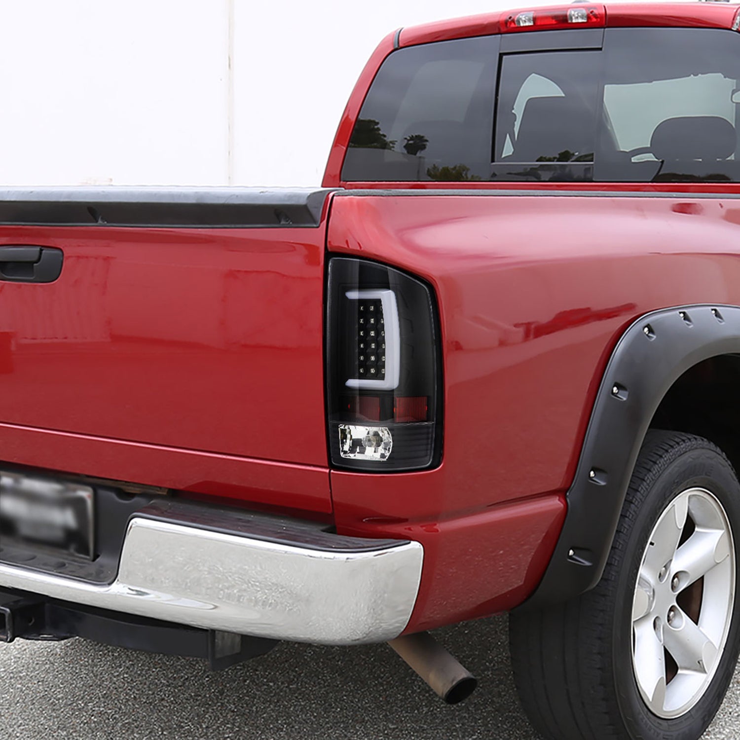 2007-2009 Dodge RAM 1500/2500/3500 LED Tail Lights Matte Black/Clear Lens