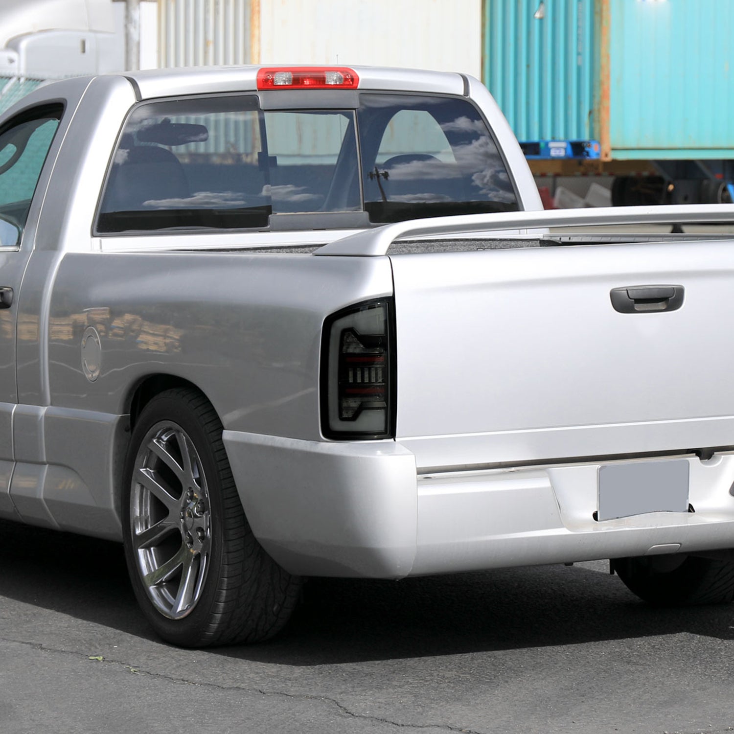2002-2006 Dodge RAM 1500/2500/3500 White LED Bar Tail Lights Matte Black/Smoke