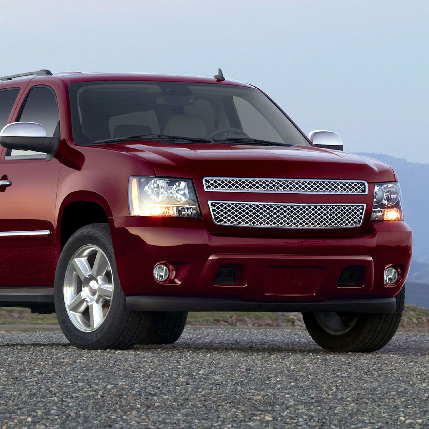 2007-2014 GMC Yukon/Yukon XL Chevy Suburban/Tahoe H16 Fog Lights Kit Chrome