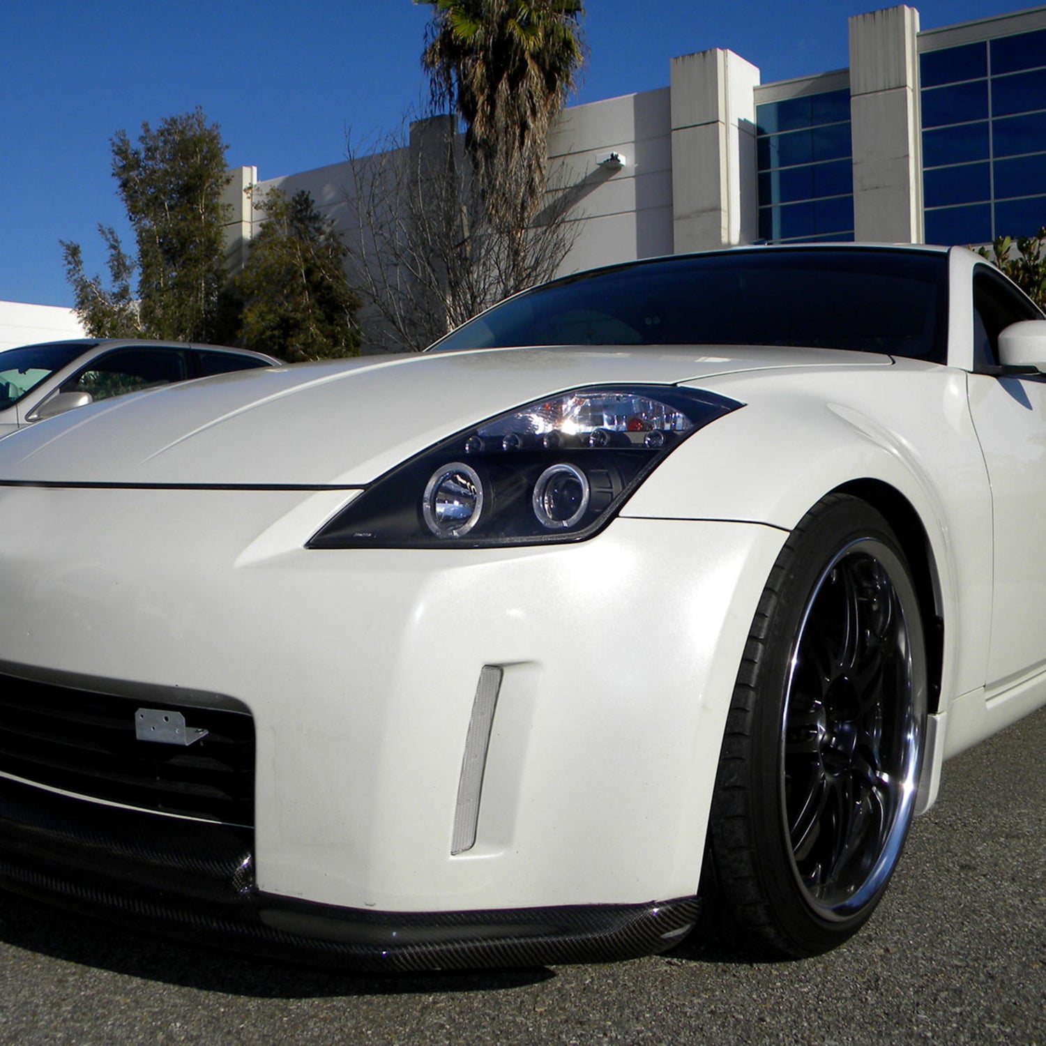 2003-2005 Nissan 350Z Dual Halo Projector Headlights Matte Black/Clear Lens