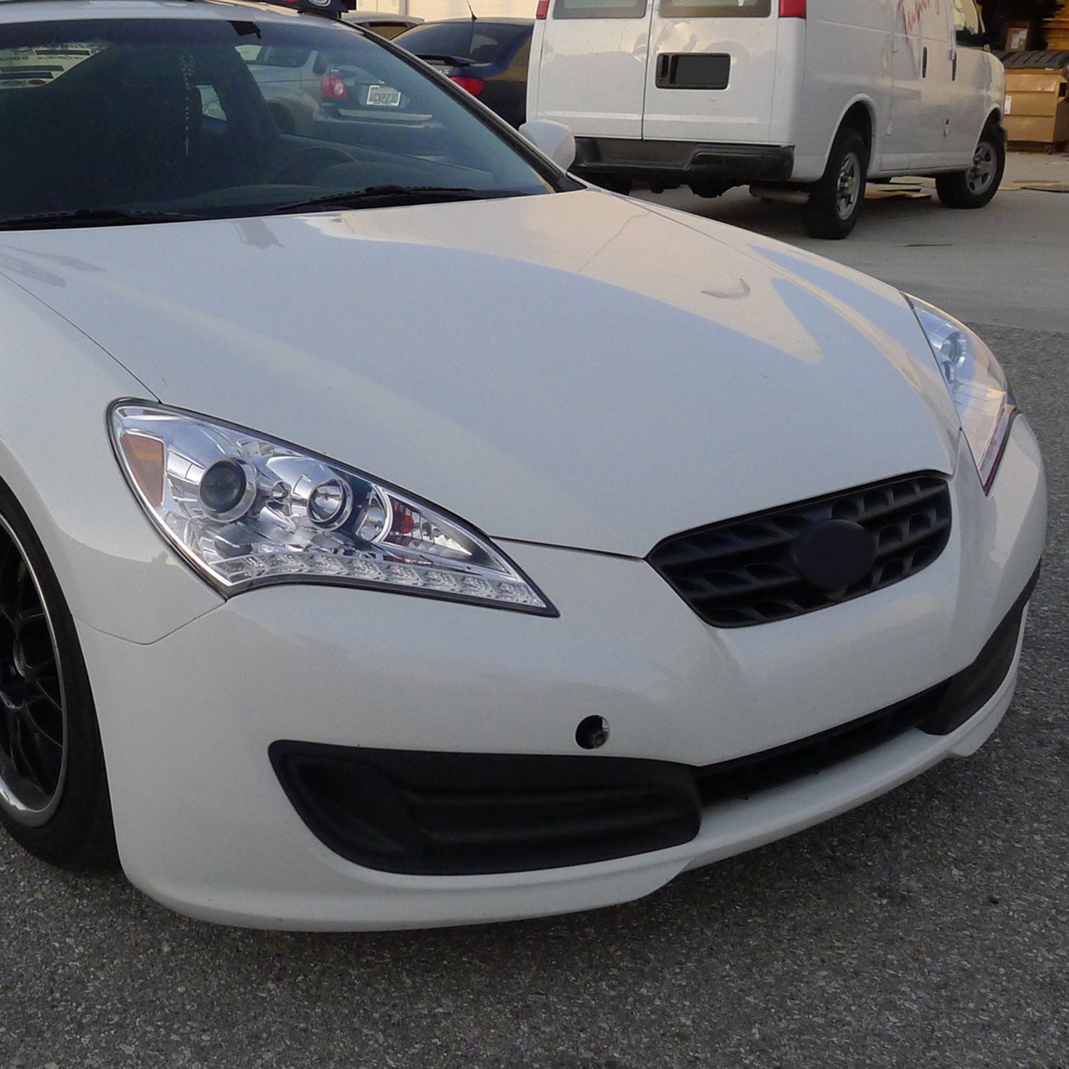 2010-2012 Hyundai Genesis Coupe Projector Headlights SMD LED Light Chrome