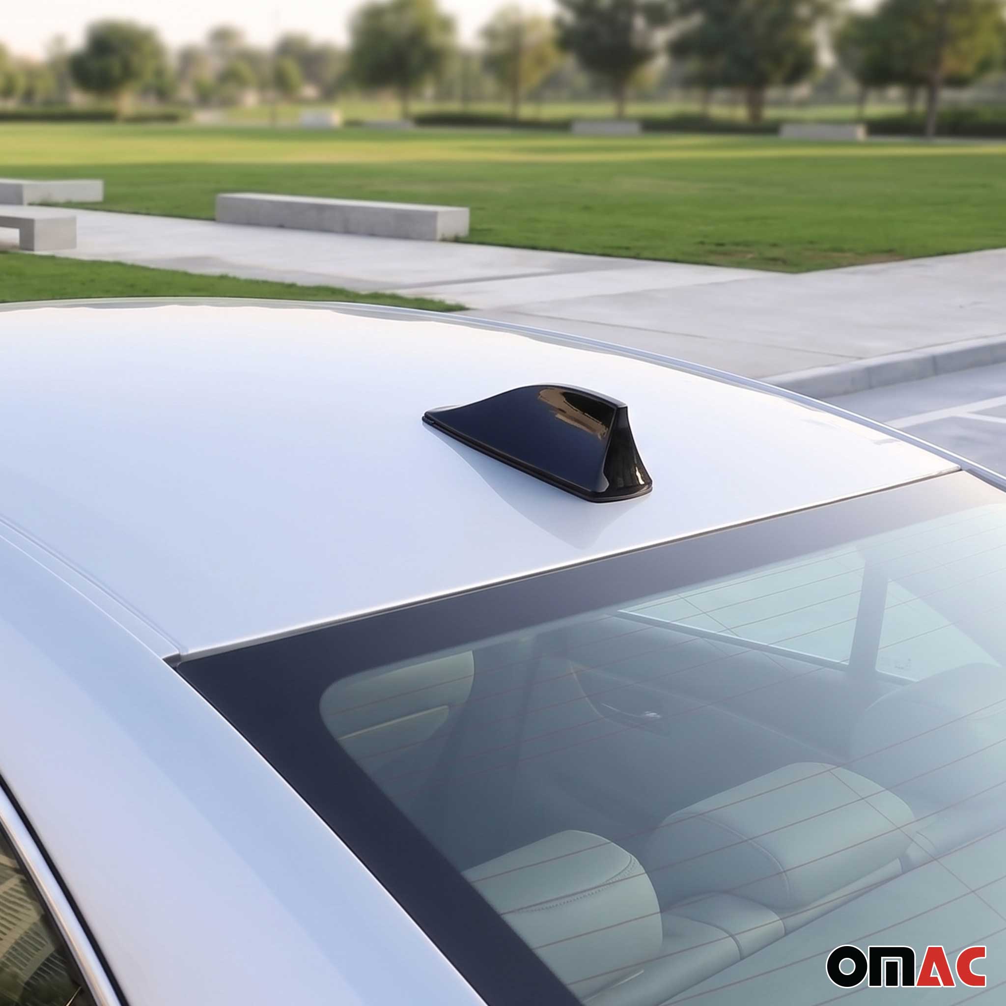 Mercedes Car Shark Fin Antenna Roof Radio AM/FM Signal Black
