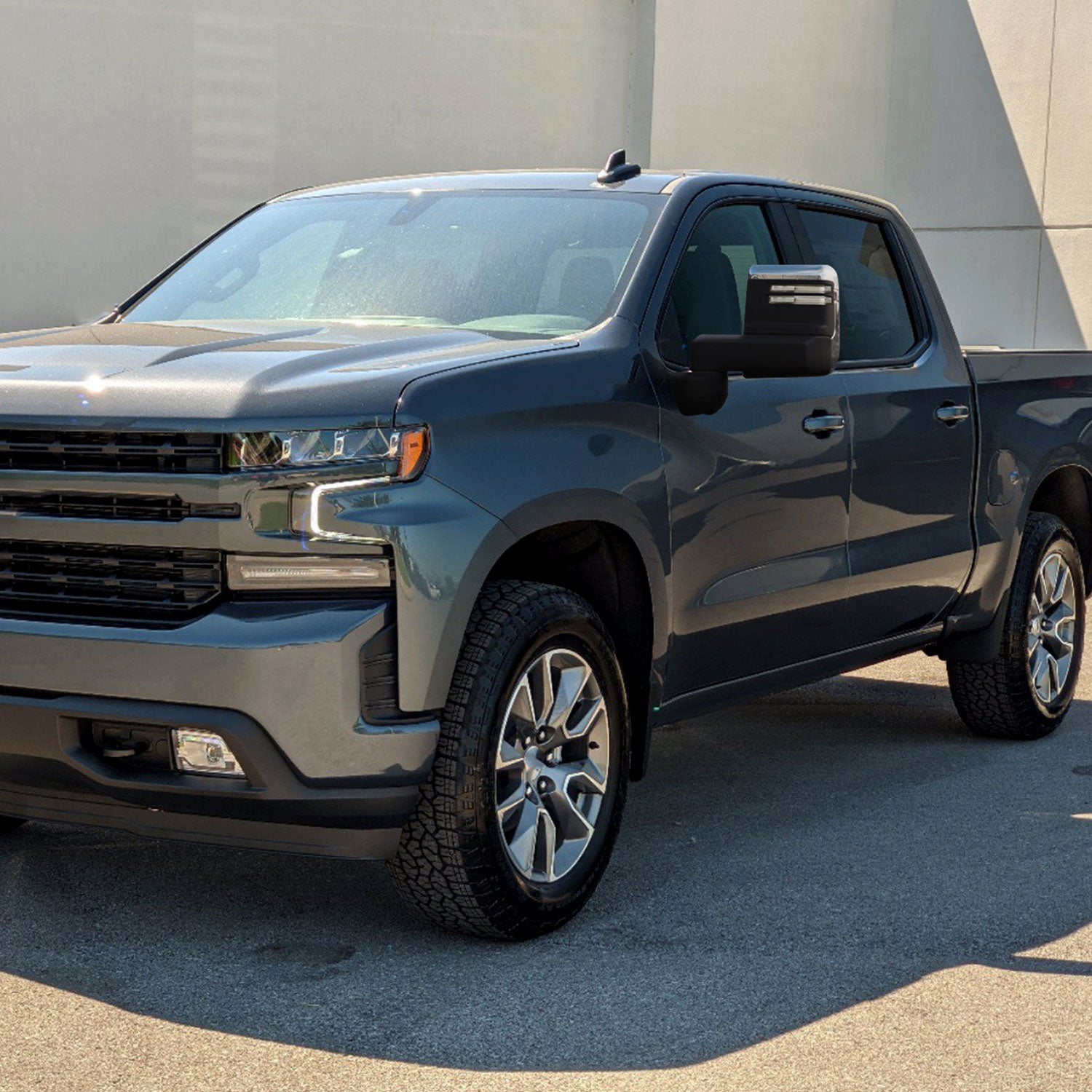 2019-2023 Chevy Silverado 1500 Heated Chrome Towing Mirrors & Turn Signal