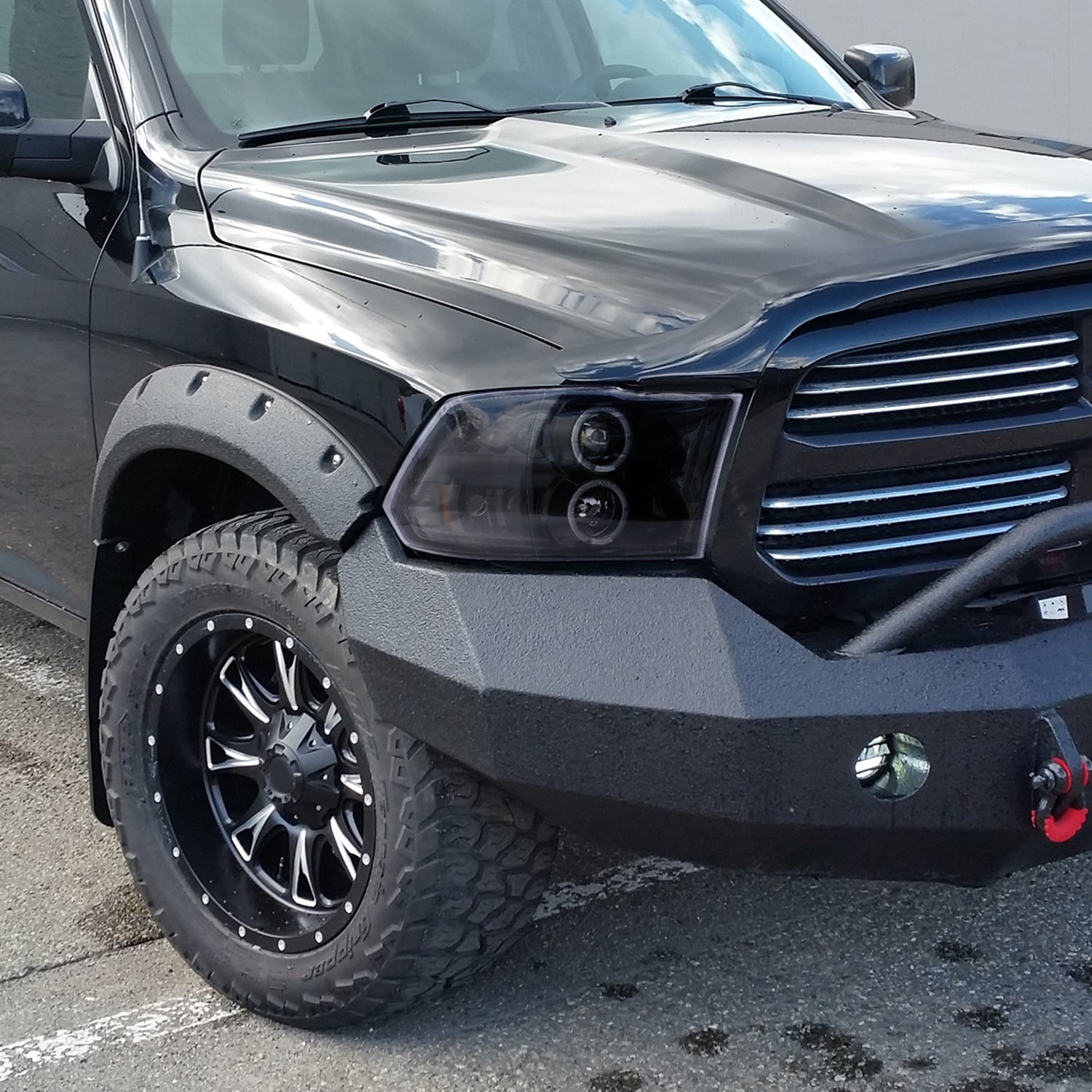 2009-2018 Dodge RAM 1500 / RAM 2500 3500 Dual Halo Headlights Smoke