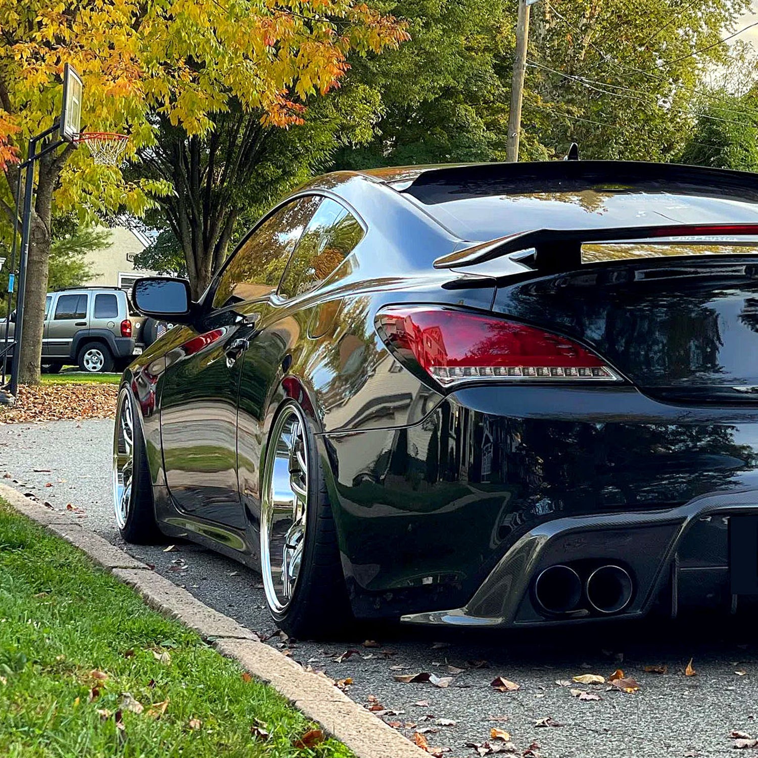 2010-2016 Hyundai Genesis Coupe White Bar LED Tail Lights Chrome/Red