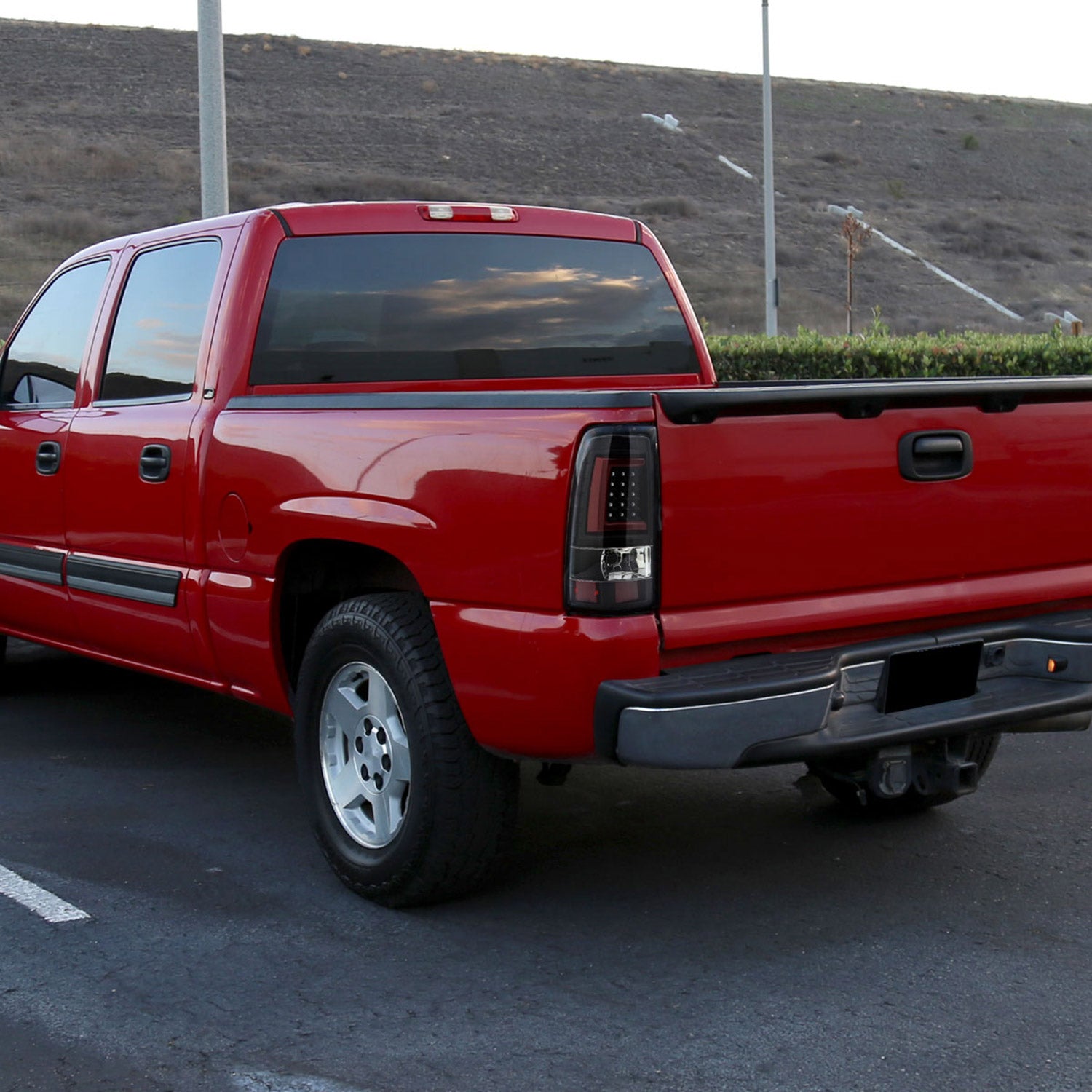 2003-2006 Chevy Silverado Red C Bar LED Tail Lights - G2 Black/Clear Lens