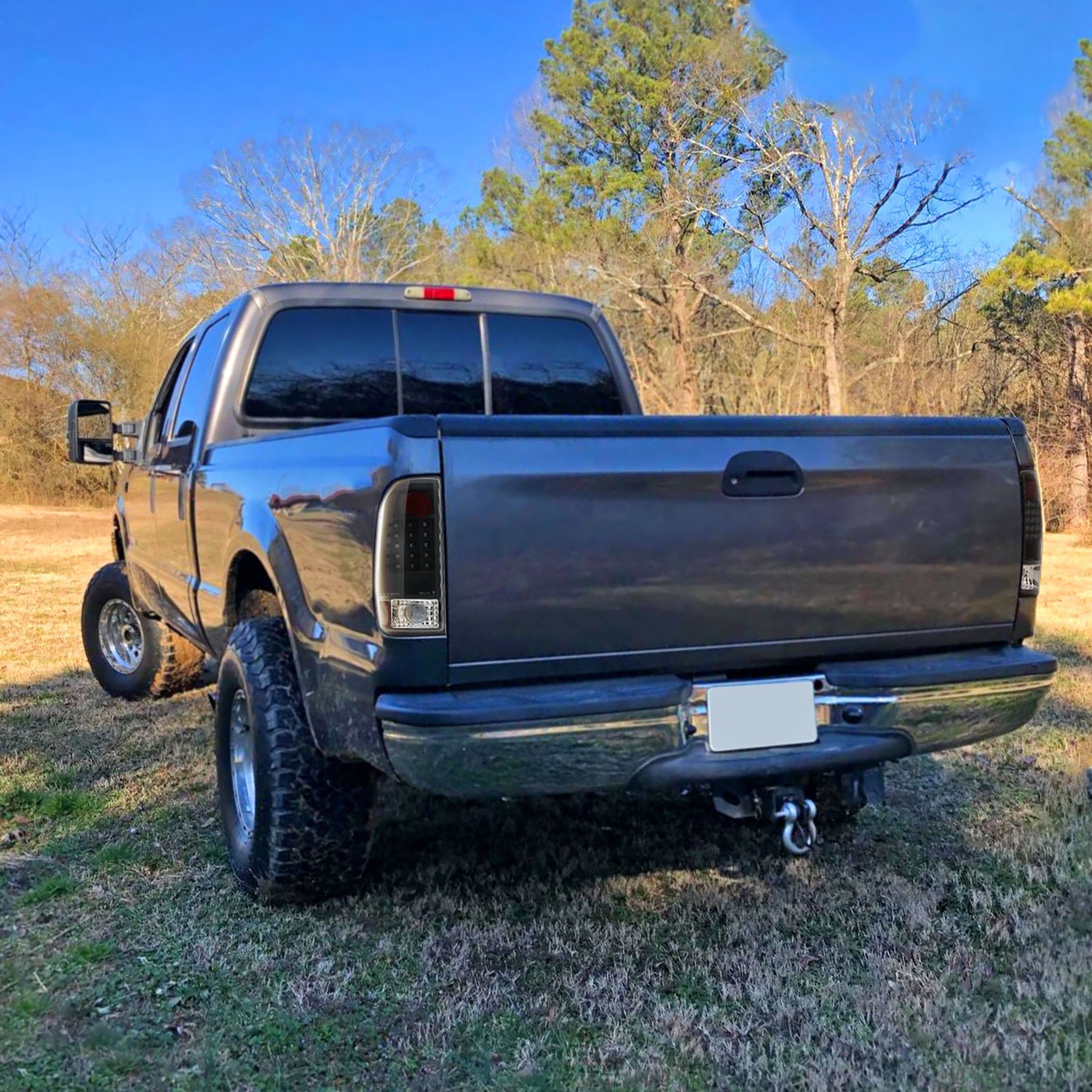 1997-2007 Ford F-150/F-250/350/450/550 Styleside V2 LED Tail Lights Matt Black