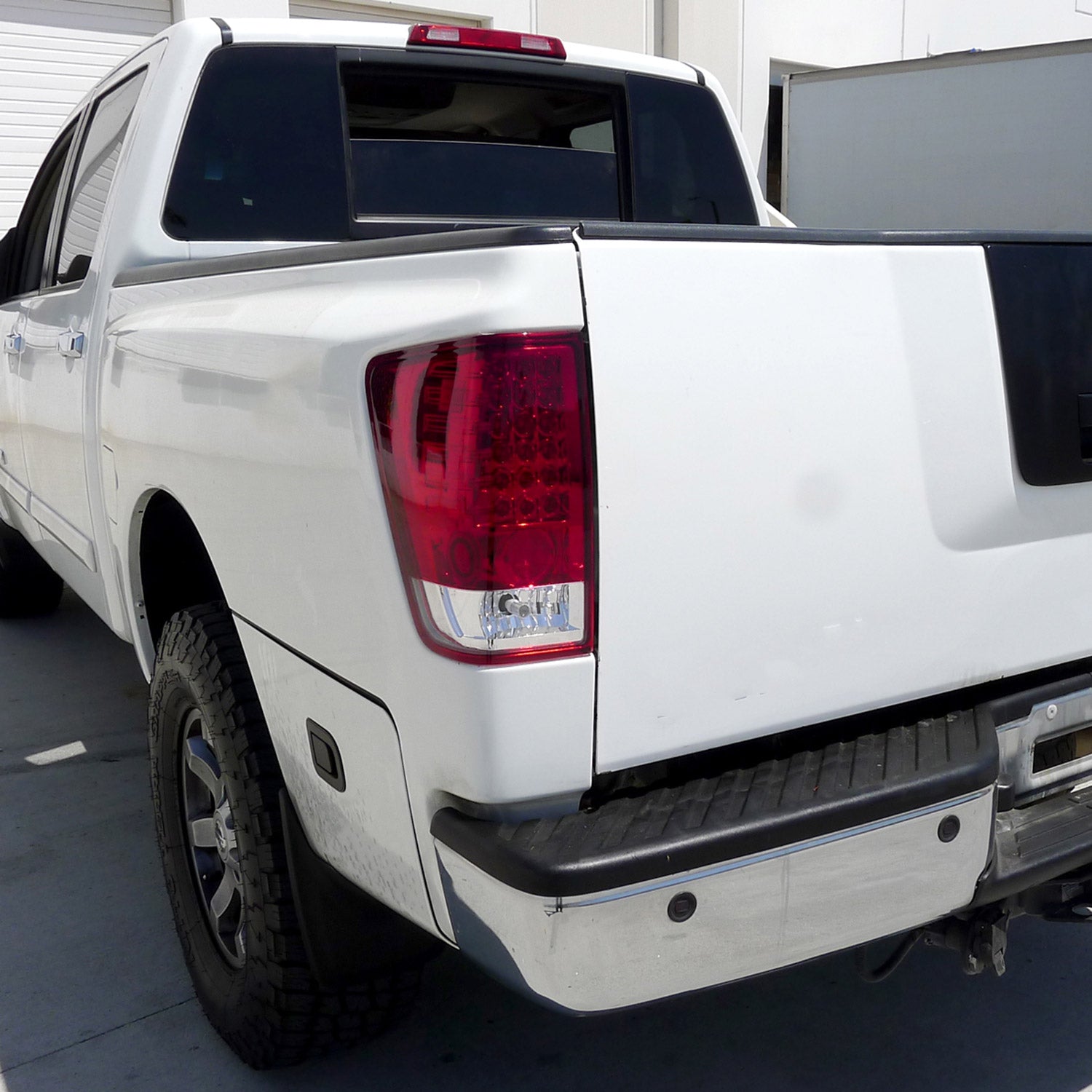 2004-2015 Nissan Titan LED Tail Lights Chrome Housing/Red Clear Lens