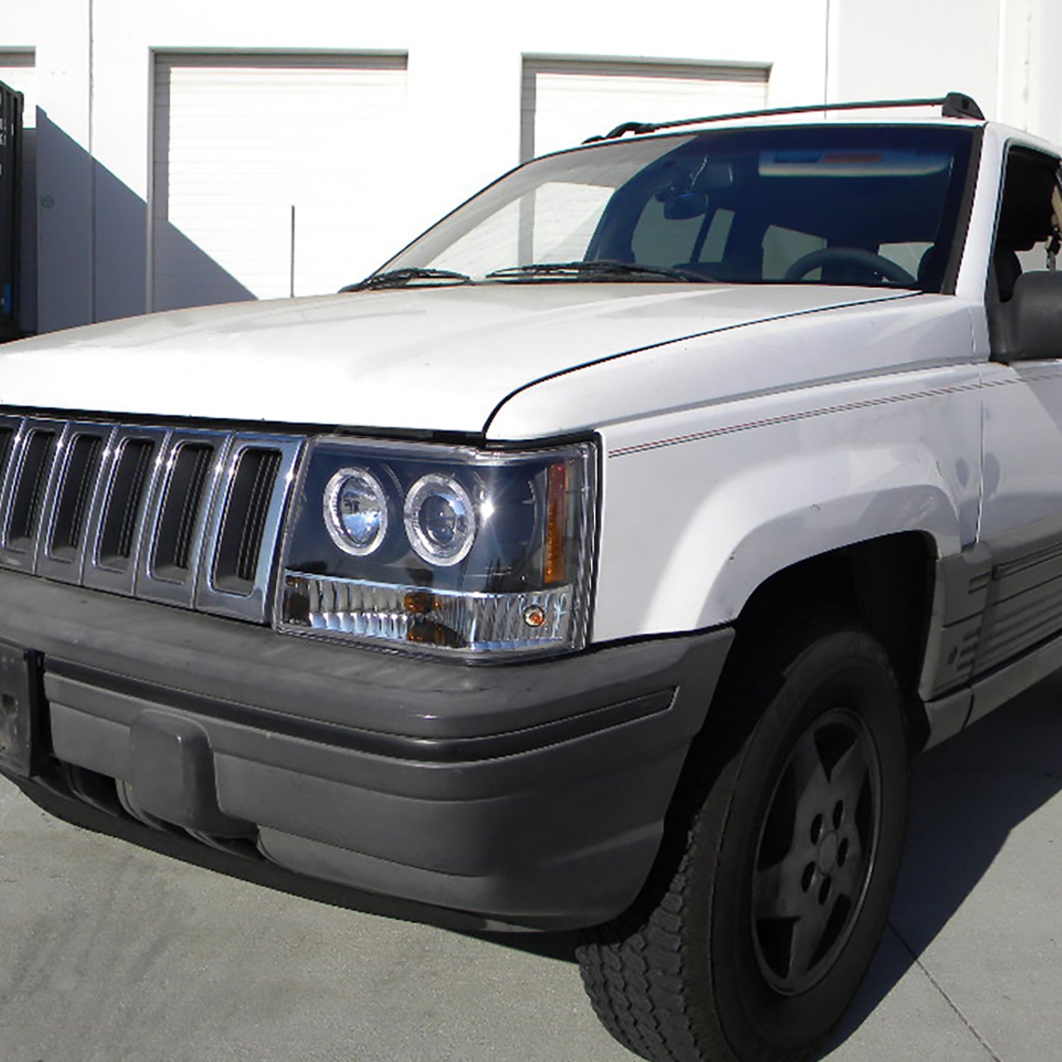 1993-1996 Jeep Grand Cherokee Dual Halo Projector Headlights Matt Black/Clear