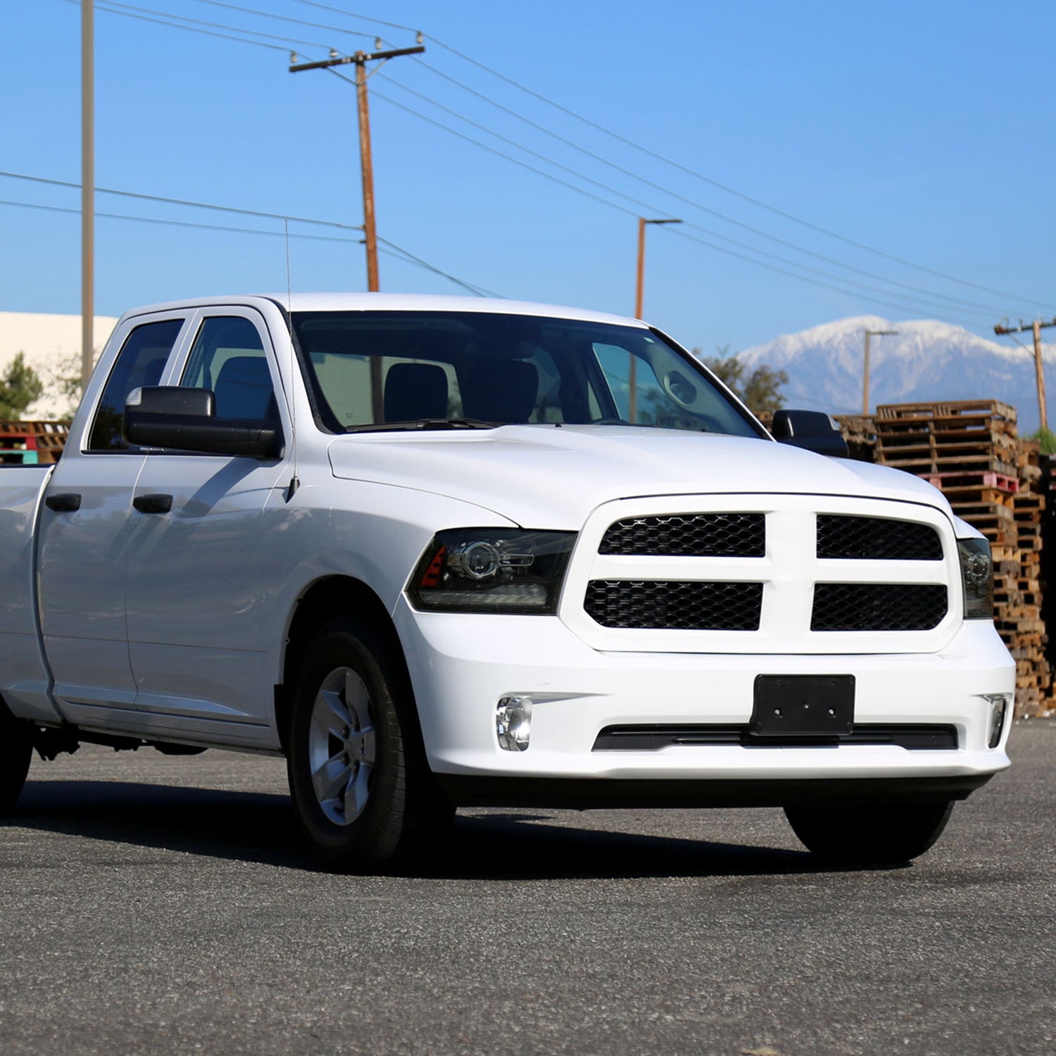 2009-2018 Dodge RAM 1500 / RAM 2500 3500 LED Bar Headlights Smoke
