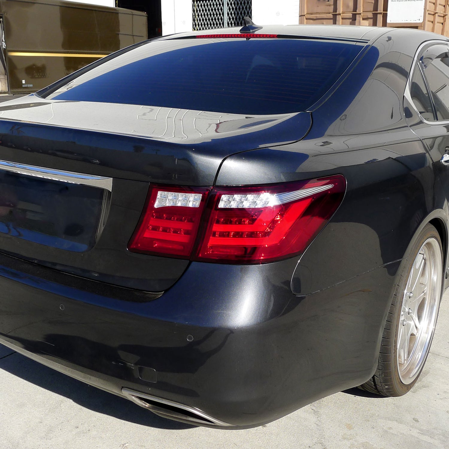 2007-2009 Lexus LS460 LED Tail Lights & Trunk Lights Chrome Housing/Red Lens