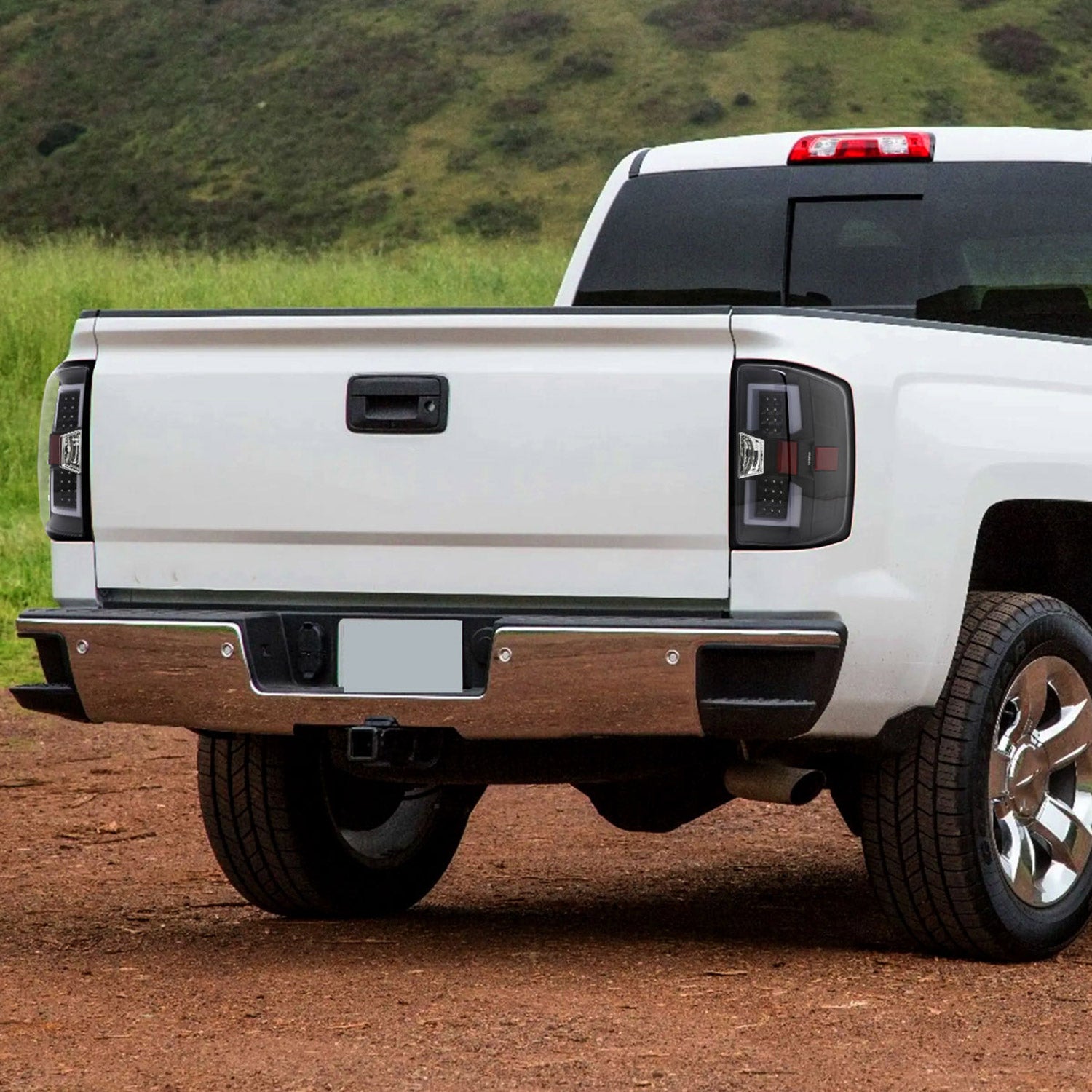 2014-2017 Chevy Silverado/ GMC Sierra 3500HD V2 LED Tail Lights Chrome/Clear