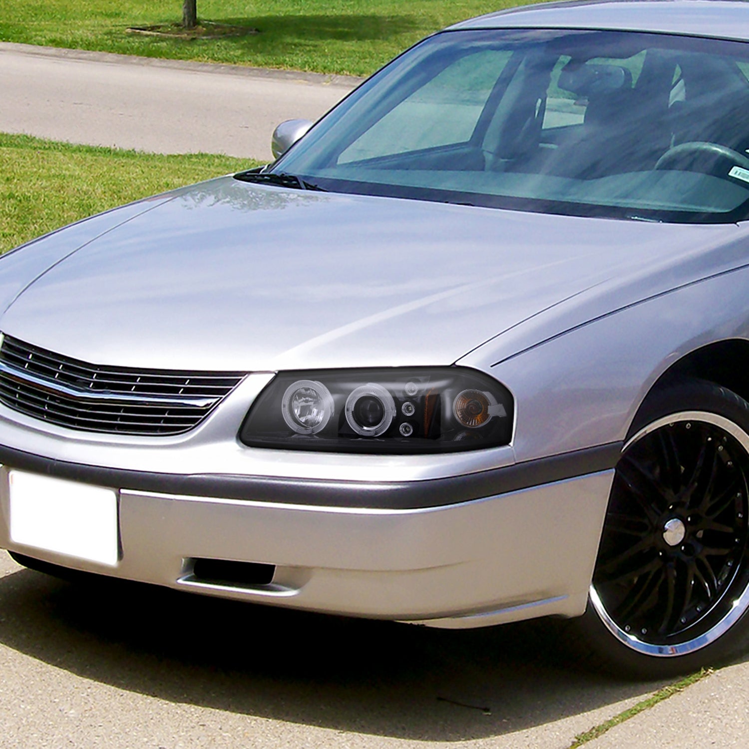 2000-2005 Chevy Impala Dual Halo Projector Headlights Glossy Black/Smoke Lens
